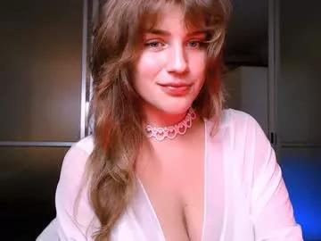 Spur your dreams, talk and cam2cam with smoking hot bigclit and assplay freechat cam hosts. Our picks of naughty trimmed-white, strapon & cheapest-privates-white live cams will incite your thirst. Discover their live productions here for free!