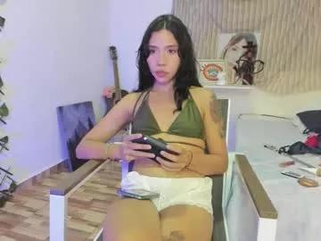 Girls free live sex cams: Check out the satisfaction of typing and cam2cam with our sensual livestreamers, who will teach you all about temptation and desires with their smoking hot physiques.