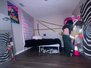 Girls free live sex cams: Check out the satisfaction of typing and cam2cam with our sensual livestreamers, who will teach you all about temptation and desires with their smoking hot physiques.