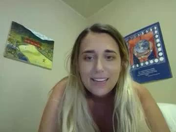 heyitscami from Chaturbate is Freechat