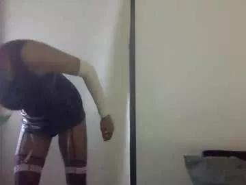 hollyscumslut from Chaturbate