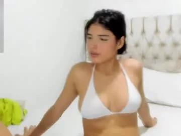 Girls free live sex cams: Check out the satisfaction of typing and cam2cam with our sensual livestreamers, who will teach you all about temptation and desires with their smoking hot physiques.