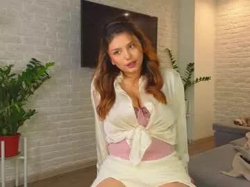 Girls free live sex cams: Check out the satisfaction of typing and cam2cam with our sensual livestreamers, who will teach you all about temptation and desires with their smoking hot physiques.