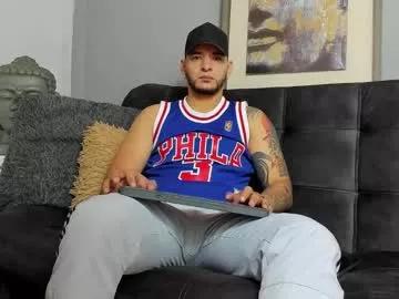 Girls free live sex cams: Check out the satisfaction of typing and cam2cam with our sensual livestreamers, who will teach you all about temptation and desires with their smoking hot physiques.