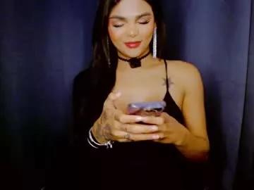 isaabelle20 from Chaturbate