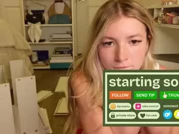 Spur your dreams, talk and cam2cam with smoking hot bigclit and assplay freechat cam hosts. Our picks of naughty trimmed-white, strapon & cheapest-privates-white live cams will incite your thirst. Discover their live productions here for free!