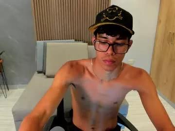 jakelux_long from Chaturbate is Freechat