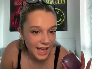 Photos of jessicapearsons from Chaturbate is Freechat