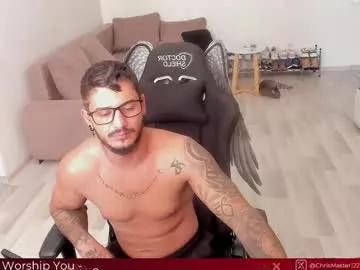 Discover the thrill of findom with our livestreamers, featuring butt-naked wildness while dancing and playing with their intimate vibrating toys.