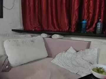 Girls free live sex cams: Check out the satisfaction of typing and cam2cam with our sensual livestreamers, who will teach you all about temptation and desires with their smoking hot physiques.