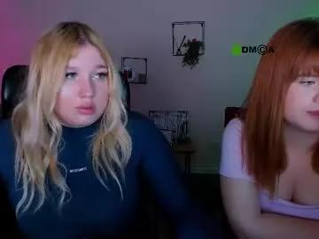 juli_kisss from Chaturbate is Freechat
