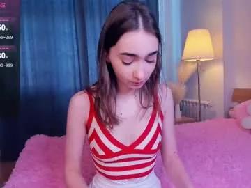 Spur your dreams, talk and cam2cam with smoking hot bigclit and assplay freechat cam hosts. Our picks of naughty trimmed-white, strapon & cheapest-privates-white live cams will incite your thirst. Discover their live productions here for free!