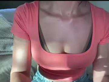 Girls free live sex cams: Check out the satisfaction of typing and cam2cam with our sensual livestreamers, who will teach you all about temptation and desires with their smoking hot physiques.