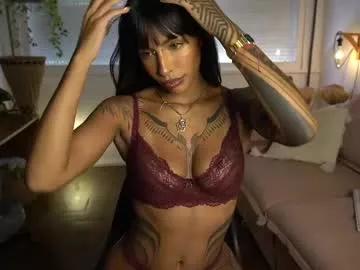 Spur your dreams, talk and cam2cam with smoking hot bigclit and assplay freechat cam hosts. Our picks of naughty trimmed-white, strapon & cheapest-privates-white live cams will incite your thirst. Discover their live productions here for free!