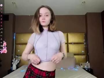 Girls free live sex cams: Check out the satisfaction of typing and cam2cam with our sensual livestreamers, who will teach you all about temptation and desires with their smoking hot physiques.