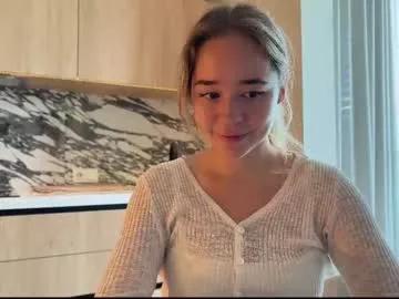 Girls free live sex cams: Check out the satisfaction of typing and cam2cam with our sensual livestreamers, who will teach you all about temptation and desires with their smoking hot physiques.