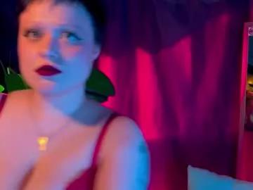 Girls free live sex cams: Check out the satisfaction of typing and cam2cam with our sensual livestreamers, who will teach you all about temptation and desires with their smoking hot physiques.