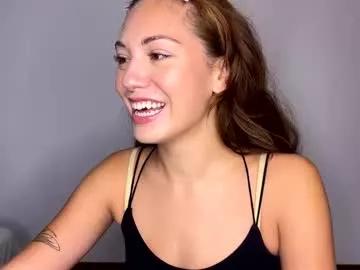 Girls free live sex cams: Check out the satisfaction of typing and cam2cam with our sensual livestreamers, who will teach you all about temptation and desires with their smoking hot physiques.