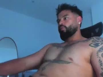 latinwolfbi from Chaturbate is Freechat