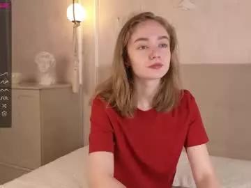 leexyholl from Chaturbate