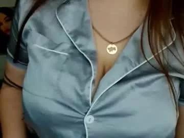Girls free live sex cams: Check out the satisfaction of typing and cam2cam with our sensual livestreamers, who will teach you all about temptation and desires with their smoking hot physiques.