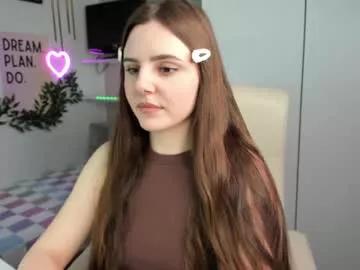 Girls free live sex cams: Check out the satisfaction of typing and cam2cam with our sensual livestreamers, who will teach you all about temptation and desires with their smoking hot physiques.