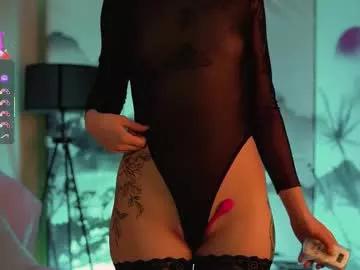 Spur your dreams, talk and cam2cam with smoking hot bigclit and assplay freechat cam hosts. Our picks of naughty trimmed-white, strapon & cheapest-privates-white live cams will incite your thirst. Discover their live productions here for free!