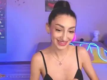 Girls free live sex cams: Check out the satisfaction of typing and cam2cam with our sensual livestreamers, who will teach you all about temptation and desires with their smoking hot physiques.