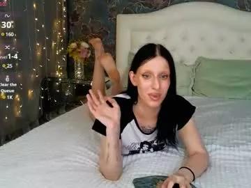 Girls free live sex cams: Check out the satisfaction of typing and cam2cam with our sensual livestreamers, who will teach you all about temptation and desires with their smoking hot physiques.