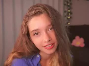 Girls free live sex cams: Check out the satisfaction of typing and cam2cam with our sensual livestreamers, who will teach you all about temptation and desires with their smoking hot physiques.