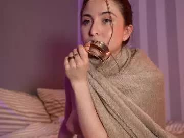Girls free live sex cams: Check out the satisfaction of typing and cam2cam with our sensual livestreamers, who will teach you all about temptation and desires with their smoking hot physiques.