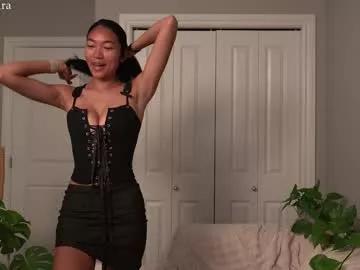 littlemiss_kira model from Chaturbate