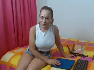 lolascarlettt from Chaturbate is Freechat