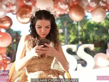 Girls free live sex cams: Check out the satisfaction of typing and cam2cam with our sensual livestreamers, who will teach you all about temptation and desires with their smoking hot physiques.