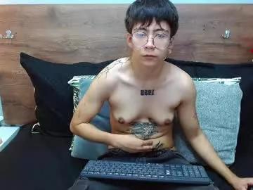 Girls free live sex cams: Check out the satisfaction of typing and cam2cam with our sensual livestreamers, who will teach you all about temptation and desires with their smoking hot physiques.