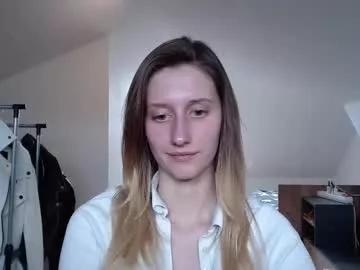 luna_xsensual from Chaturbate is Freechat