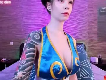 Girls free live sex cams: Check out the satisfaction of typing and cam2cam with our sensual livestreamers, who will teach you all about temptation and desires with their smoking hot physiques.