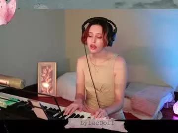 lylacdoll from Chaturbate