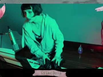 lylacdoll from Chaturbate