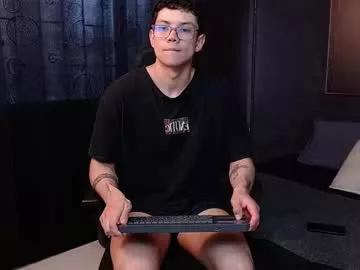 magic_boy01 from Chaturbate is Freechat