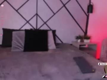 Girls free live sex cams: Check out the satisfaction of typing and cam2cam with our sensual livestreamers, who will teach you all about temptation and desires with their smoking hot physiques.