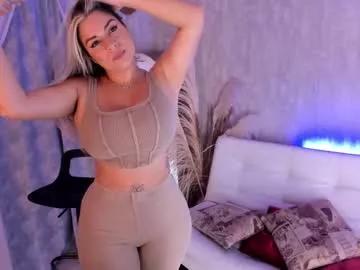 Girls free live sex cams: Check out the satisfaction of typing and cam2cam with our sensual livestreamers, who will teach you all about temptation and desires with their smoking hot physiques.