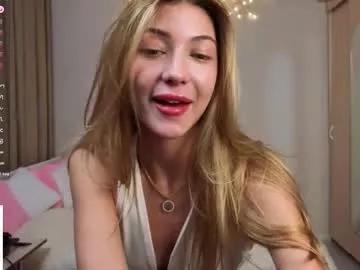 martina_isseee from Chaturbate is Freechat