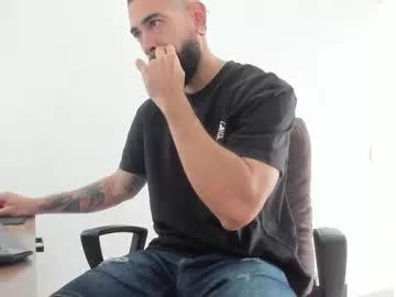 Girls free live sex cams: Check out the satisfaction of typing and cam2cam with our sensual livestreamers, who will teach you all about temptation and desires with their smoking hot physiques.