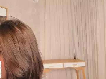 Girls free live sex cams: Check out the satisfaction of typing and cam2cam with our sensual livestreamers, who will teach you all about temptation and desires with their smoking hot physiques.