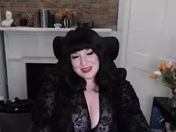 Fulfill your craziest adult streaming sex cam dreams with our mommy page. With so many popular mommy strippers to cherry pick from