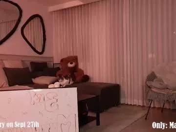 Girls free live sex cams: Check out the satisfaction of typing and cam2cam with our sensual livestreamers, who will teach you all about temptation and desires with their smoking hot physiques.