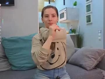 Girls free live sex cams: Check out the satisfaction of typing and cam2cam with our sensual livestreamers, who will teach you all about temptation and desires with their smoking hot physiques.