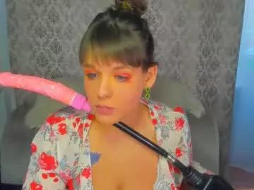 meggi_wow from Chaturbate