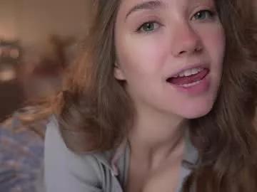 Girls free live sex cams: Check out the satisfaction of typing and cam2cam with our sensual livestreamers, who will teach you all about temptation and desires with their smoking hot physiques.